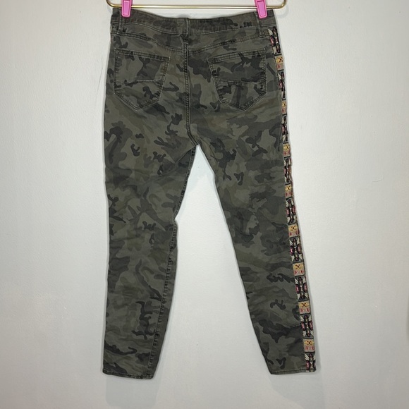DRIFTWOOD x Sundance‎ camo embroidered Jackie pants boho 29 - Picture 7 of 11